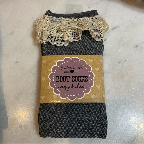 3 pair of Knee high socks - Picture 5 of 6